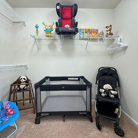 Terra House Tacoma - Ev Power Station, Crib, Stroller, High Chair Kültér fotó